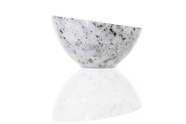 Hills ALABASTER WHITE BLACK SPREAD